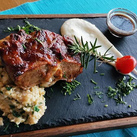 公寓式酒店 Romana 4*