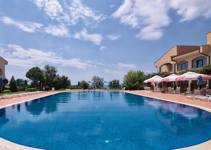 アパートホテル Romana